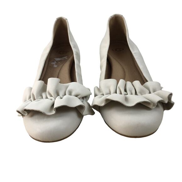 Ugg Fifi Pumps Heels Sz 8 Ruffle Ivory Coquette Preppy Light Academia Girly Twee - Picture 2 of 10